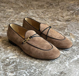 Firenze I Mocassini in pelle scamosciata marrone di Virgilio Shoes 01