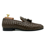 Sardinia I Mocassini in pelle intrecciata marrone e nappine di Virgilio shoes 02