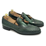Mocassini in pelle verde con nappine e intreccio di virgilio shoes 01