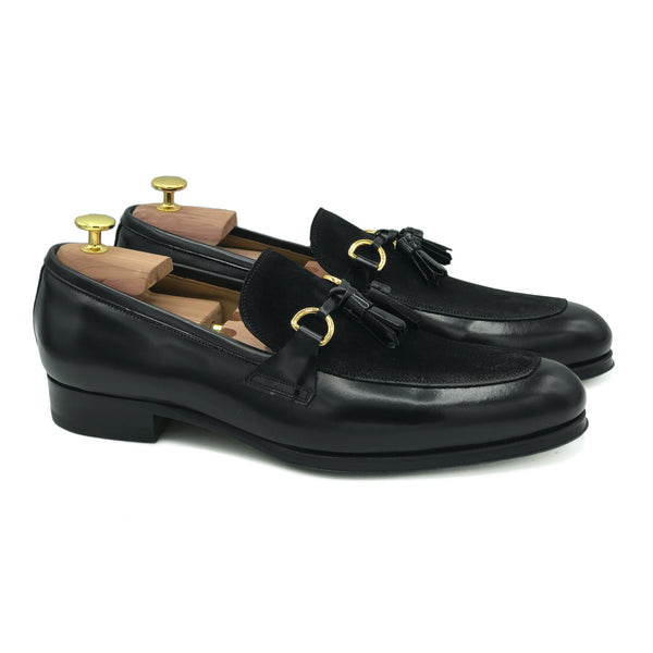 Casanova IV Mocassini con nappine in pelle nera scarpe da uomo 01