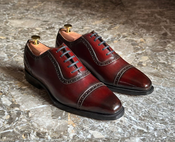 Rothschild III Oxford in pelle mogano con decoro brogue di Virgilio Shoes 01