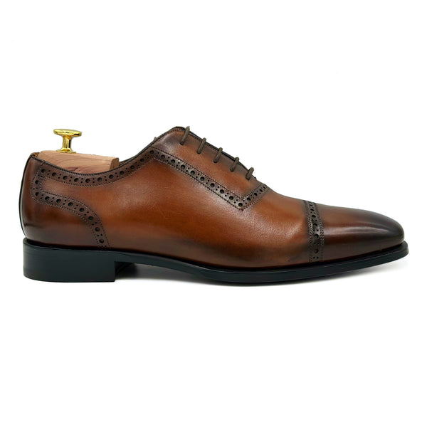 York II Scarpe Oxford in pelle marrone con patina a mano di Virgilio shoes 02